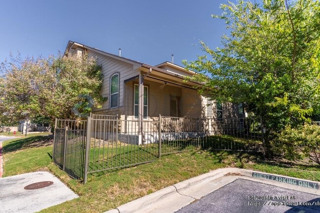 Building Photo - 10509 Branden Ct