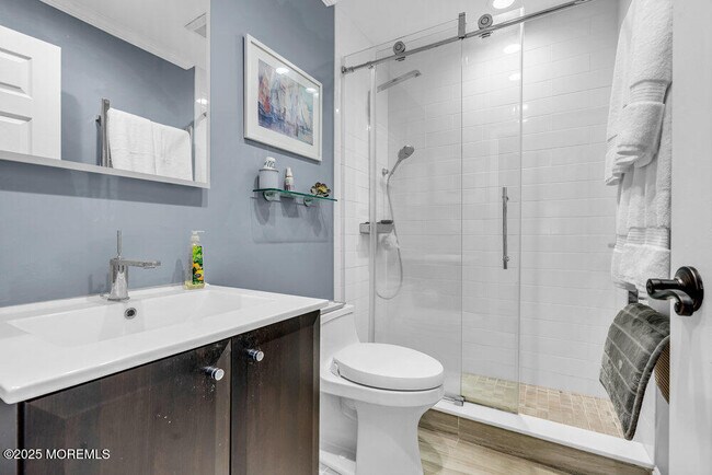 Building Photo - 809 Ocean Ave N