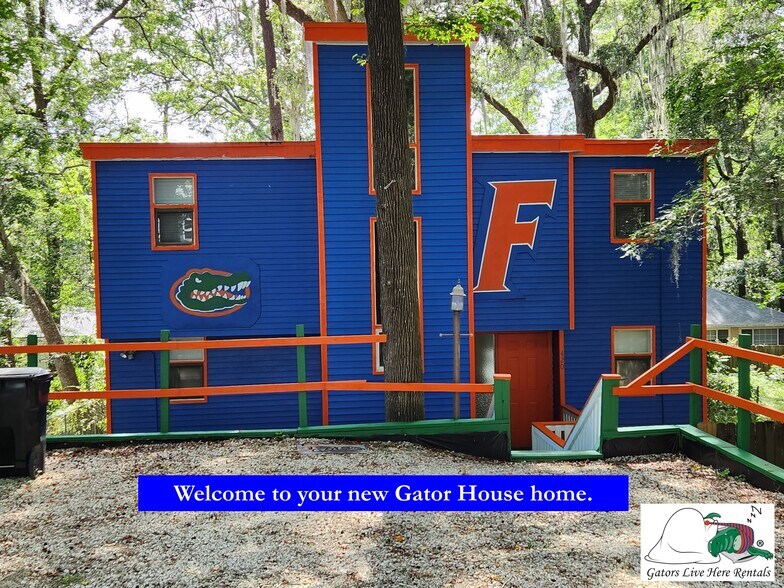 The Gator House! - 420 NW 27th Ter