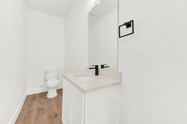 Building Photo - 9471 Timberleaf Dr