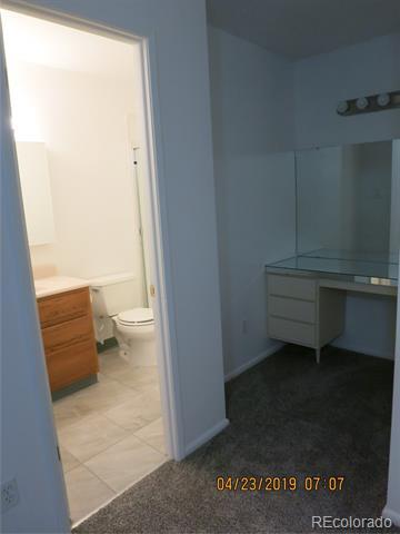 Building Photo - 9043 E Nassau Ave