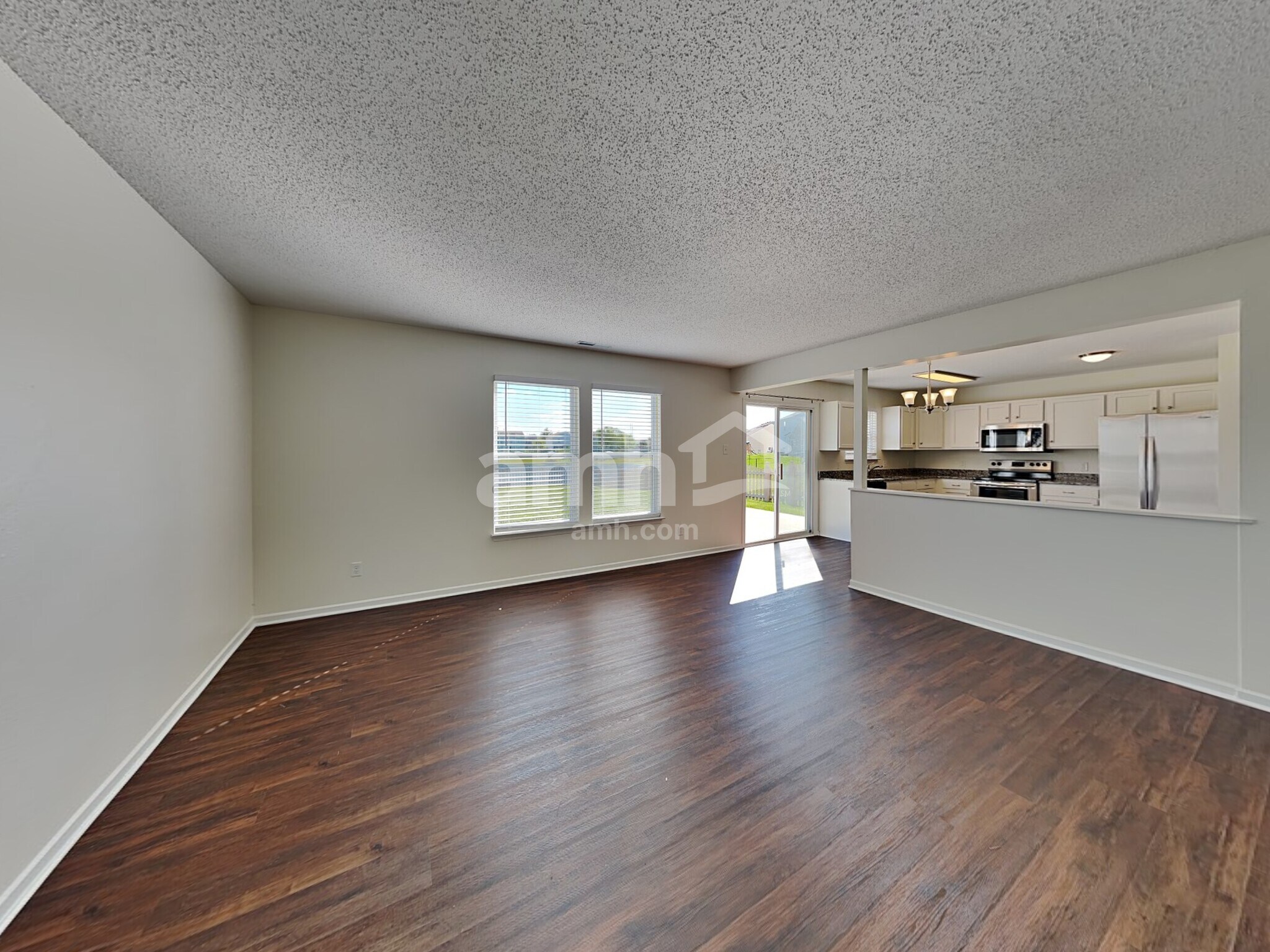 Building Photo - 924 Shenandoah Way