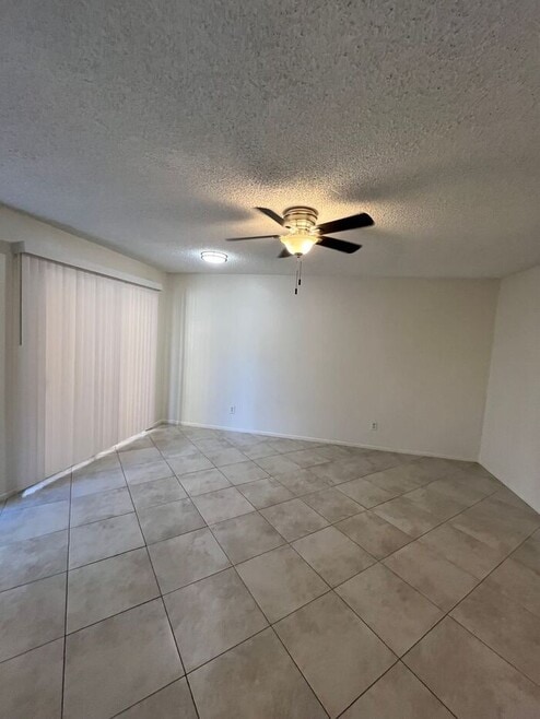 Building Photo - 1201 S McClintock Dr