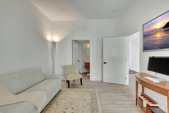 Building Photo - 7477 Campo Florido