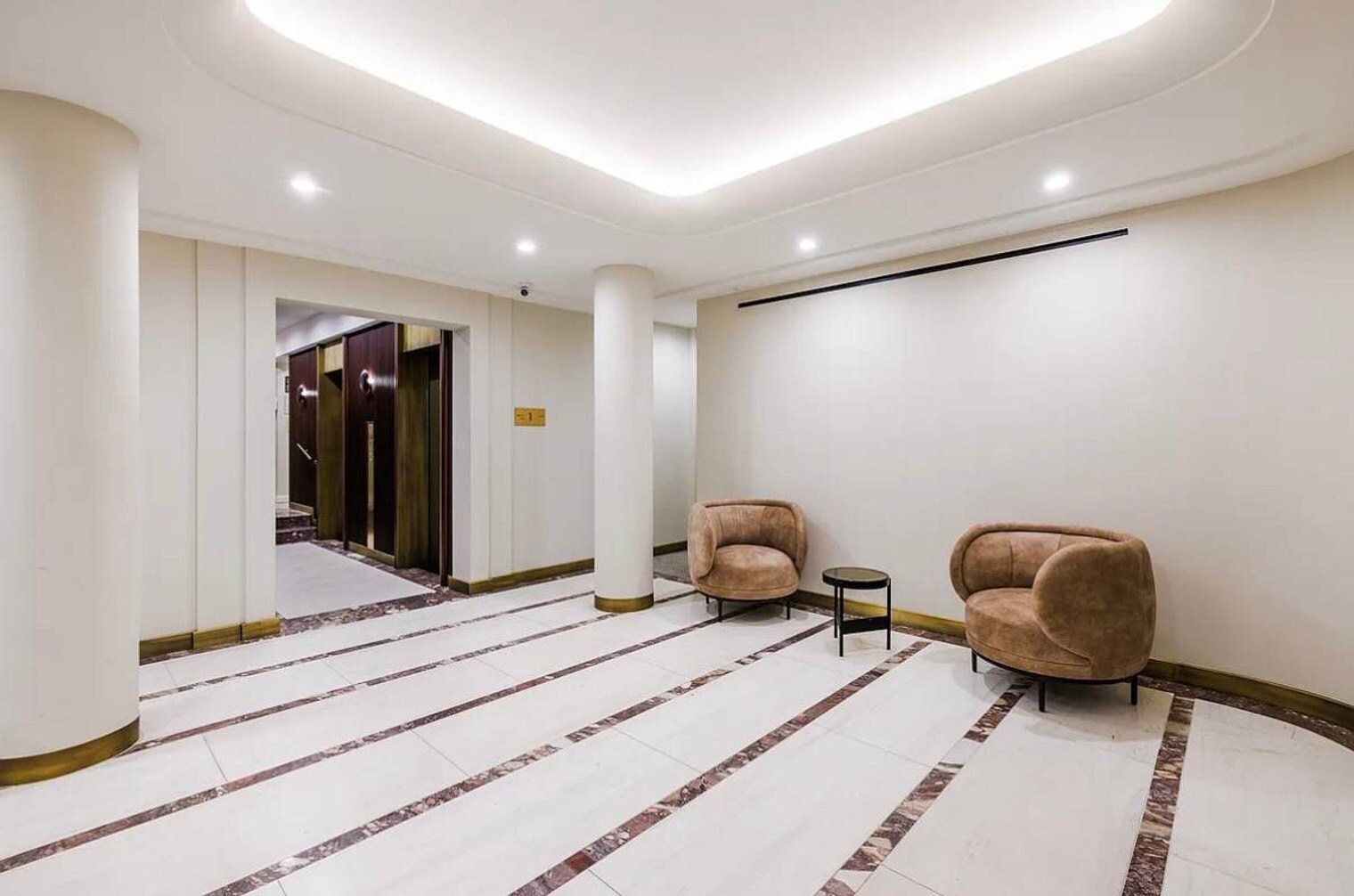 Building Photo - 340 E 52nd St