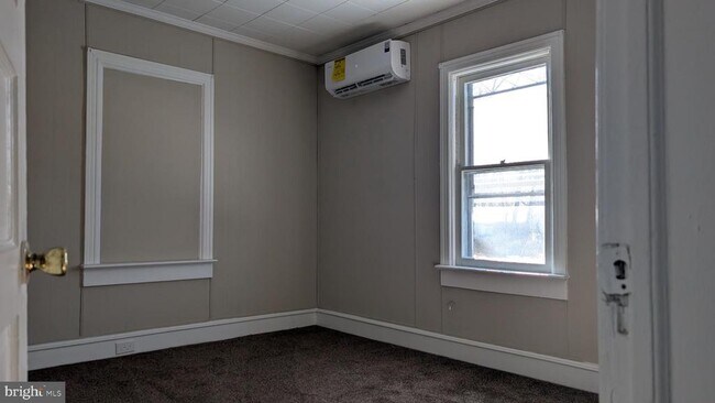 Building Photo - 1430 Hurffville Rd