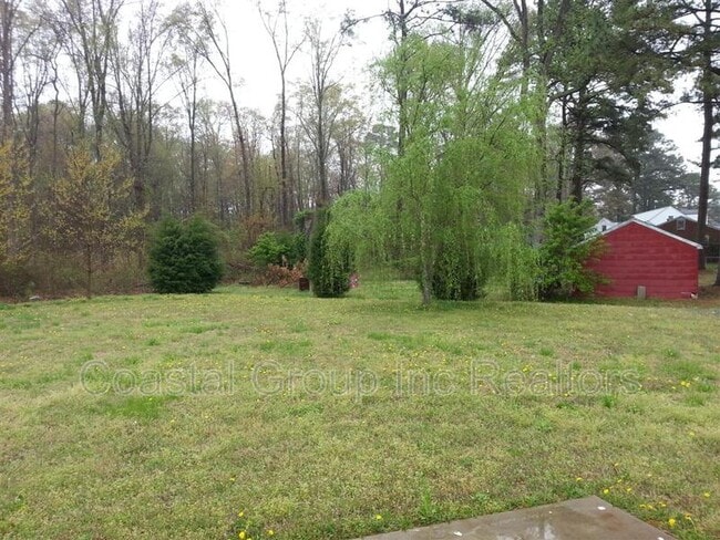 Building Photo - 620 Annaka Loop