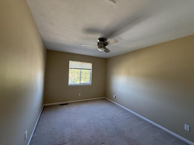 Building Photo - 29393 Hummingbird Cir