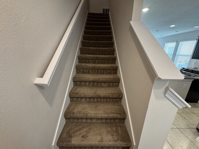 Building Photo - 7448 Leighside Dr