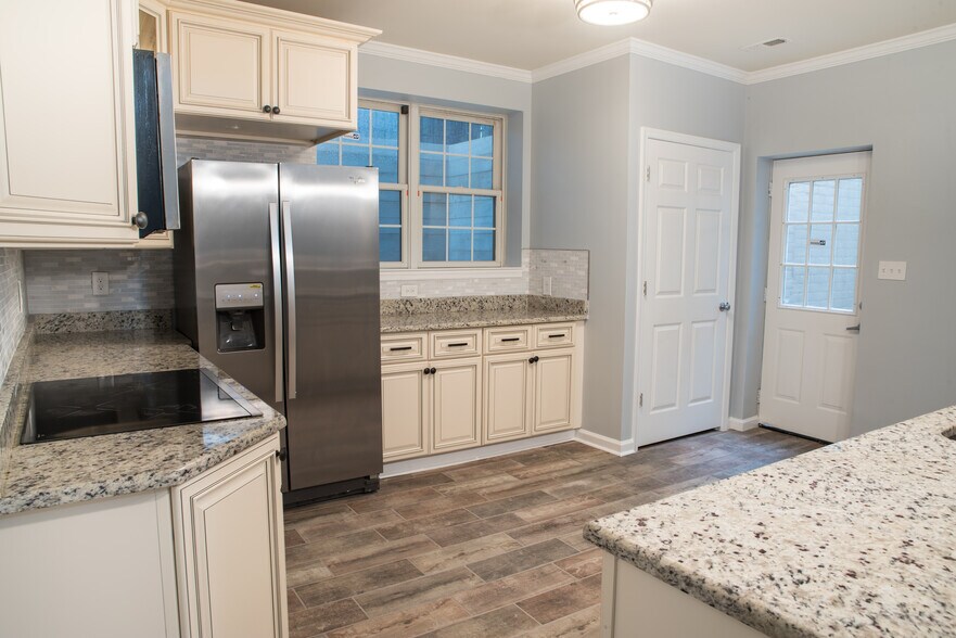 Building Photo - 9886 Gold Dust Ct