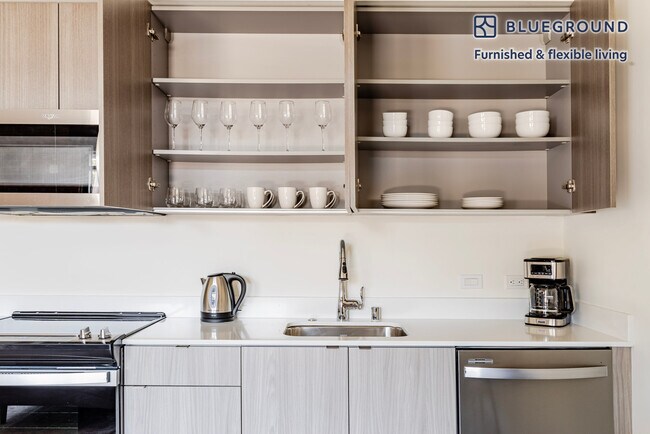 Building Photo - 1501 Buena Vista Ave