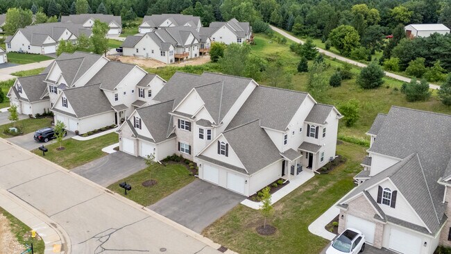 Building Photo - 1798 Horseshoe Ln