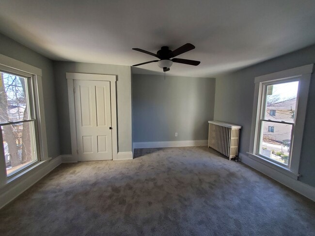 Building Photo - Four bedroom in Historical Franklin