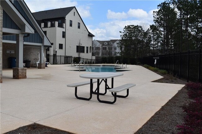 Building Photo - 225 Britten Pass