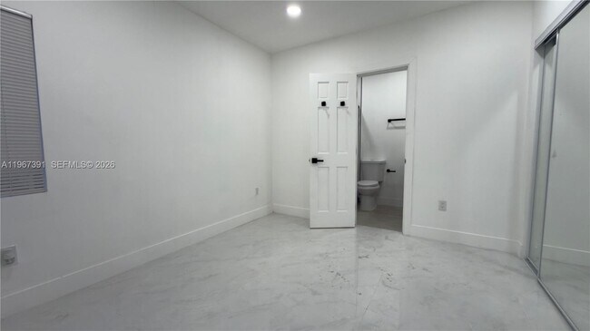 Building Photo - 4717 NW 11th Ave