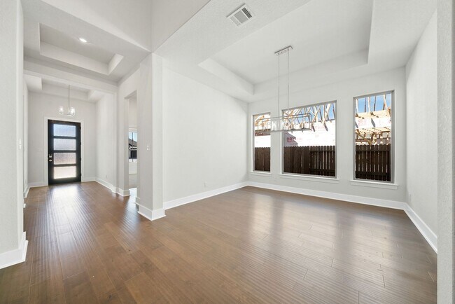 Building Photo - 4 Bedroom/4 Bath Stillwater Ranch Subdivision