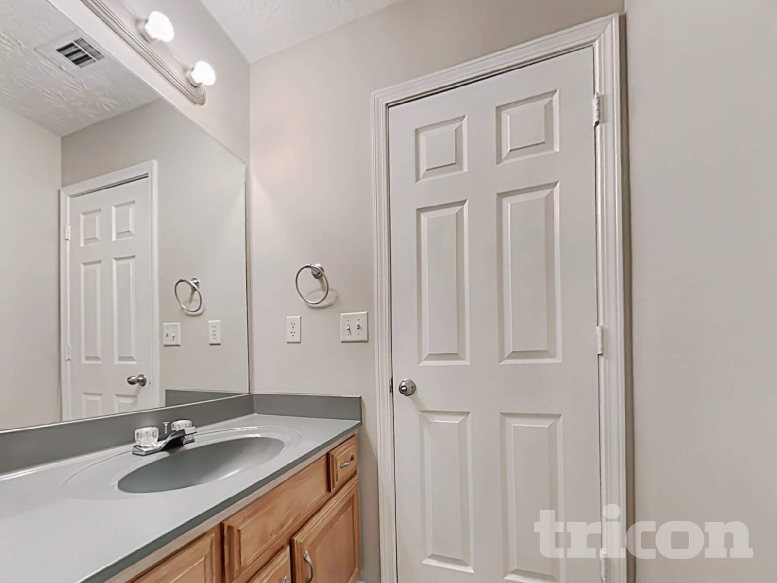 Building Photo - 1206 Seagull Way