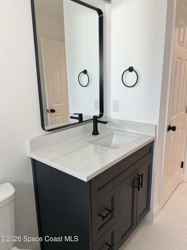 Building Photo - 751 Burman Ln NE