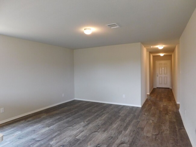 Building Photo - 9728 Marbach Brk