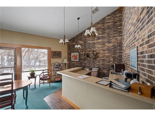 Building Photo - 7200 Cahill Rd