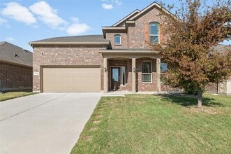 Building Photo - 1413 Lake Grove Dr