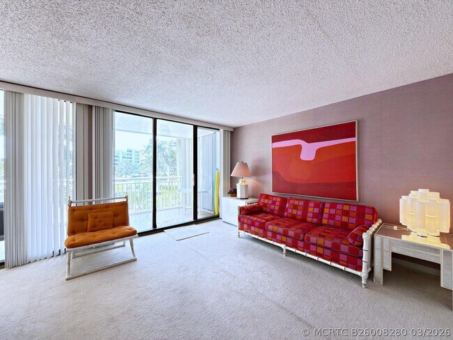 Building Photo - 3546 S Ocean Blvd