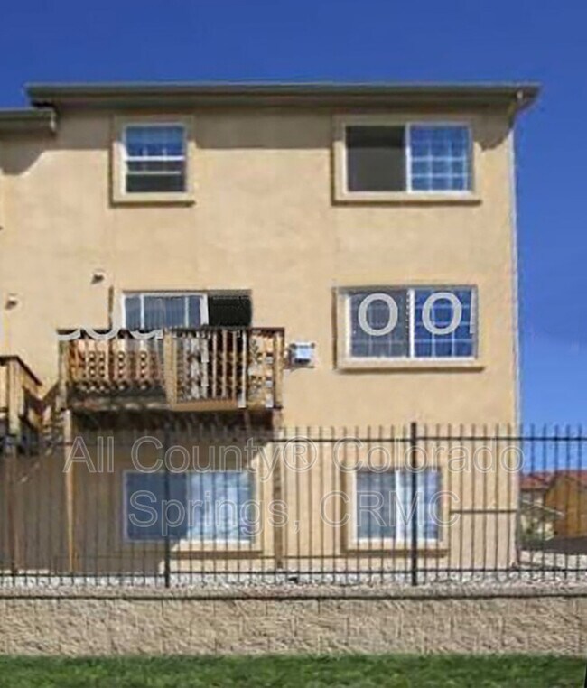 Building Photo - 672 Cima Vista Point