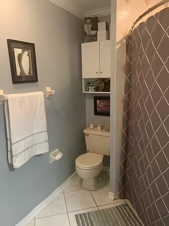 Building Photo - 5002 Corvette Dr