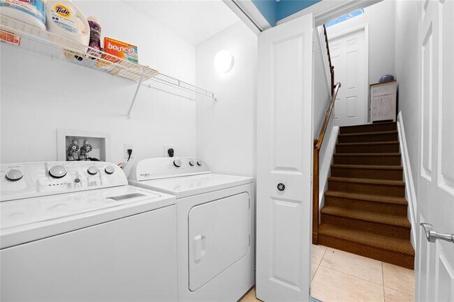 Building Photo - 437 Juno Dunes Way