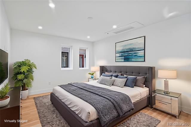 Building Photo - 2451 Lawrence St