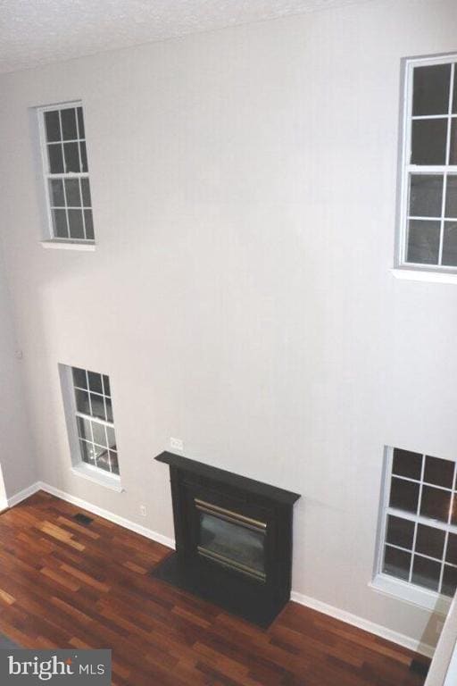 Building Photo - 10011 Welshire Dr