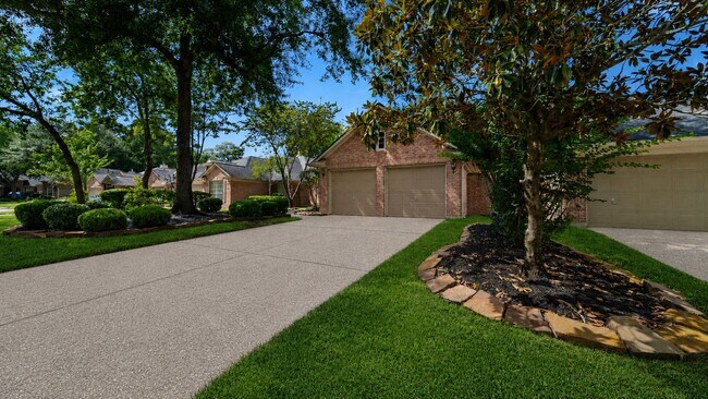Building Photo - 58 W Sienna Pl
