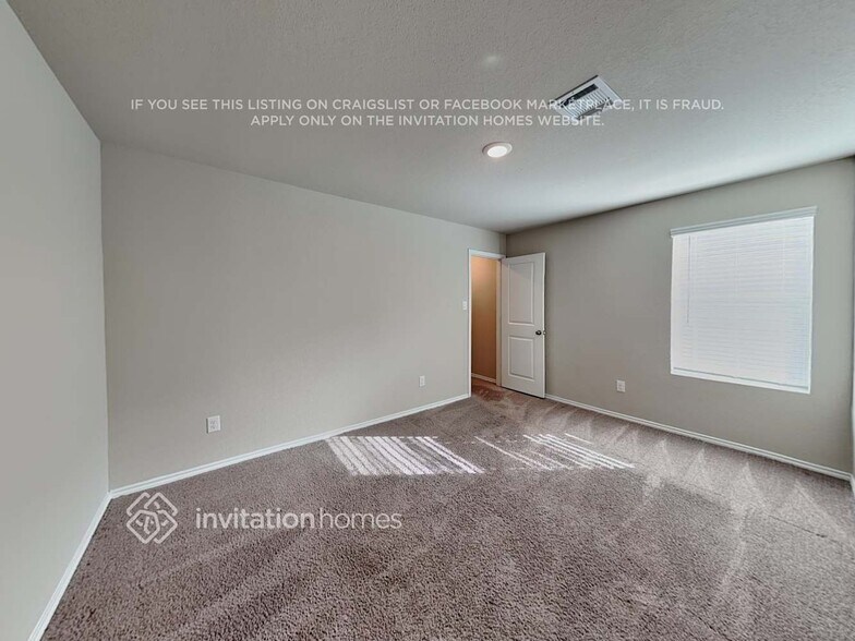Building Photo - 3246 Carducci Dr