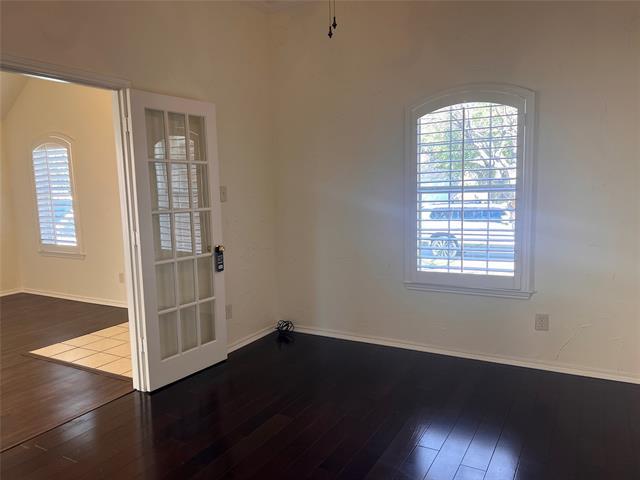 Building Photo - 9221 Harrisburg Ln