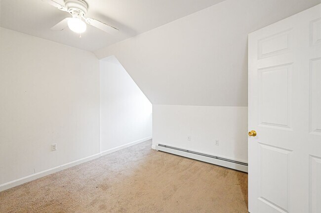 Building Photo - McKeon Park Apartments