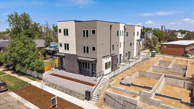 Building Photo - Lowell1372