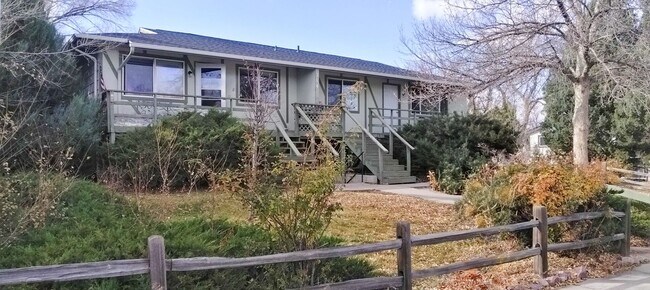 Building Photo - 314 Bonnie Ct