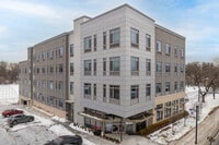 Building Photo - SKG Living at River Park in Union