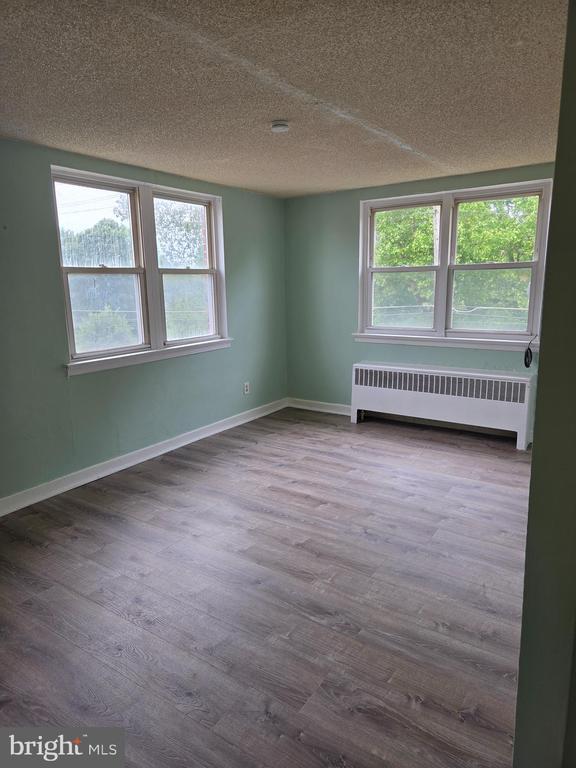 Building Photo - 4053 Comly St