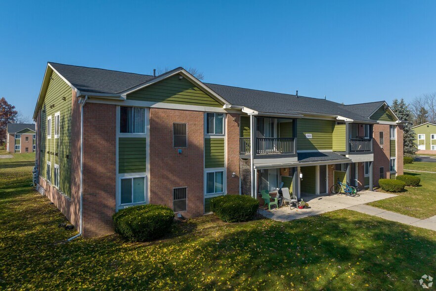 Building Photo - 1326 Holmes Rd
