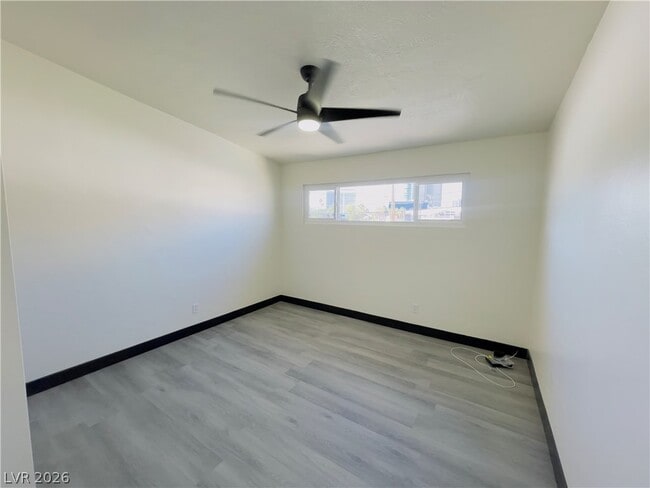 Building Photo - 2317 Santa Rita Dr