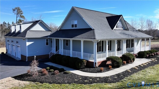 Building Photo - 12900 River Rd