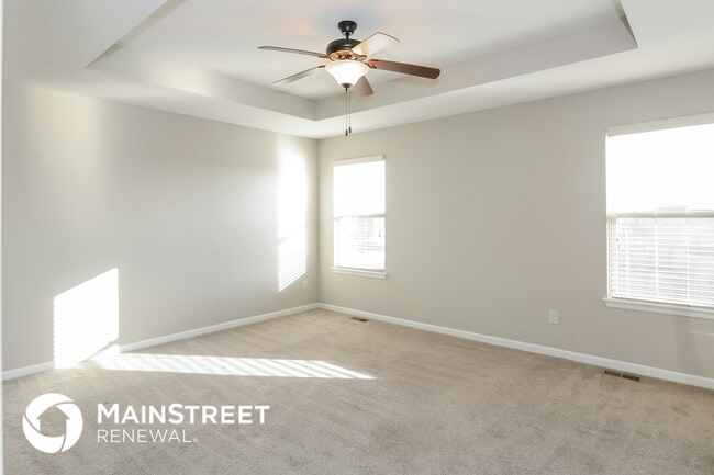 Building Photo - 401 192nd St