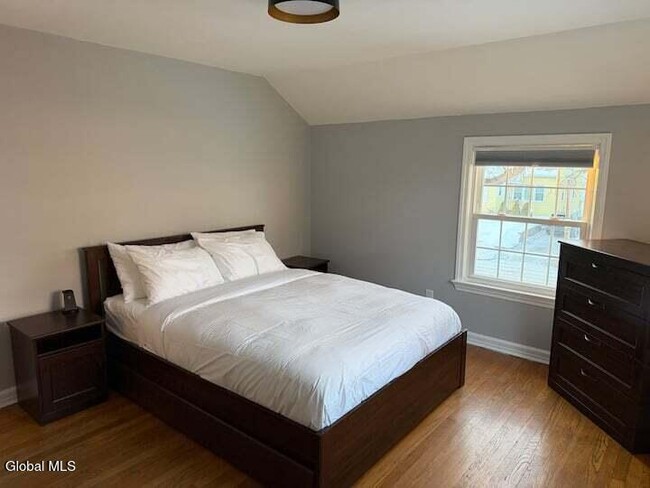 Building Photo - 135 Winthrop Ave