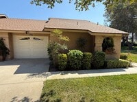 Building Photo - Updated Home in Leisure Village on the Per...