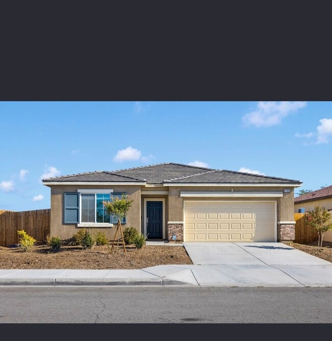 Building Photo - 11958 Gaines Ct