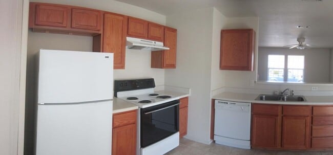 Building Photo - 3608 Malibu Ln