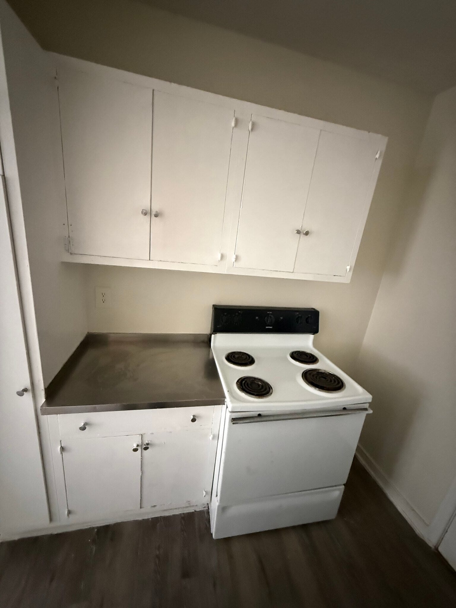 Building Photo - 276 Collins St