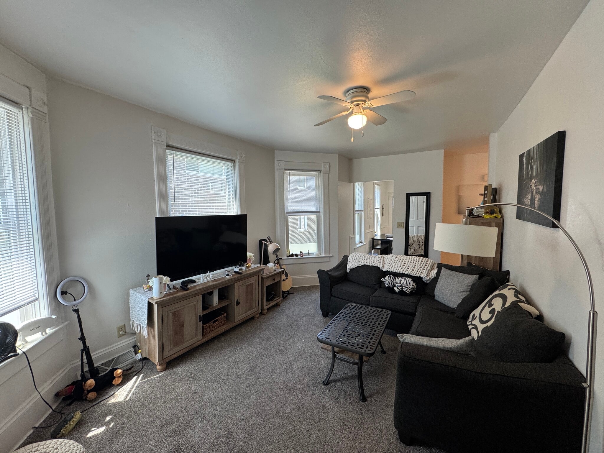 Living Room - 2429 N Oakland Ave