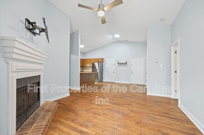 Building Photo - 4130 Charlotte Hwy